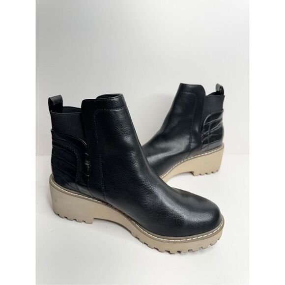 Dolce Vita Booties Size 8 Black Womens Wedge‎ Lug Chelsea Pull On - Picture 9 of 11